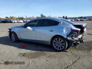 2019 Mazda 3 w/Select Pkg with VIN 3MZBPAAL8KM109600, listed as a Copart auction lot 84187424 with 62,914 mi miles and Salvage Title. Bid and sale history available at carsss.com. Image 2.