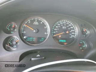2009 Chevrolet Avalanche with VIN 3GNFK32Y79G252529, listed as a Copart auction lot 85516074 with 130,101 mi miles and Salvage Title. Bid and sale history available at DreamBid. Image 9.