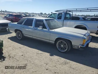 1987 Ford Crown Victoria z VIN 2FABP74F5HX169963, wystawiony jako Copart lot #75491944 z przebiegiem 89 729 mil mil oraz Szkody całkowita. Historia ofert i sprzedaży dostępna na DreamBid. Obrazek 4.