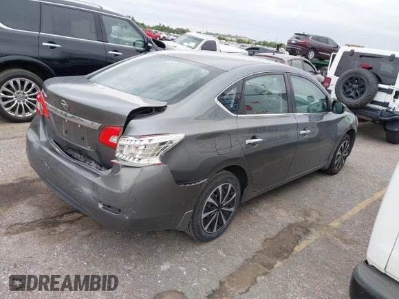 2015 Nissan Sentra SL z VIN 3N1AB7AP2FY225721, wystawiony jako IAAI lot #42188702 z przebiegiem 95 936 mil mil oraz . Historia ofert i sprzedaży dostępna na DreamBid. Obrazek 4.