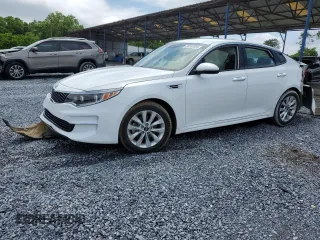 2017 Kia Optima EX z VIN 5XXGU4L31HG133828, wystawiony jako Copart lot #58345525 z przebiegiem 67 000 mil mil oraz Szkoda całkowita • Salvage title. Historia ofert i sprzedaży dostępna na DreamBid. Obrazek 1.