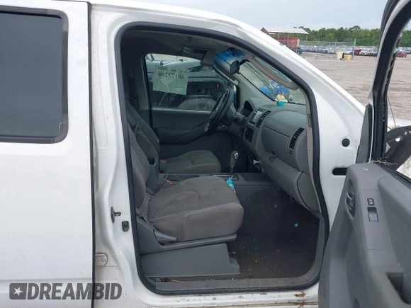 2007 Nissan Frontier SE with VIN 1N6AD09W37C431728, listed as a IAAI auction lot 40173268 with 204,861 mi miles. Bid and sale history available at carsss.com. Image 5.
