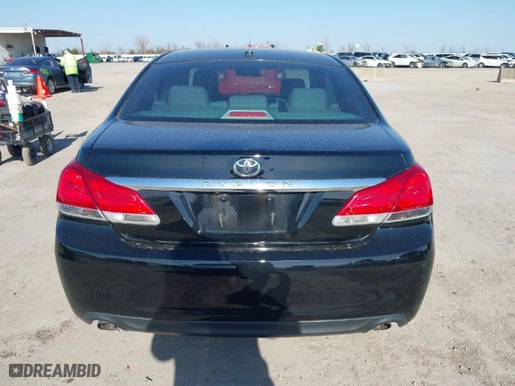 2012 Toyota Avalon with VIN 4T1BK3DB1CU471602, listed as a IAAI auction lot 41600964 with NaN miles. Bid and sale history available at carsss.com. Image 16.