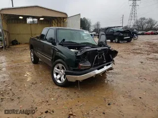 2004 Chevrolet Silverado 1500 LS with VIN 2GCEK19T941203854, listed as a Copart auction lot 43809335 with 303,087 mi miles and Salvage Title. Bid and sale history available at carsss.com. Image 10.