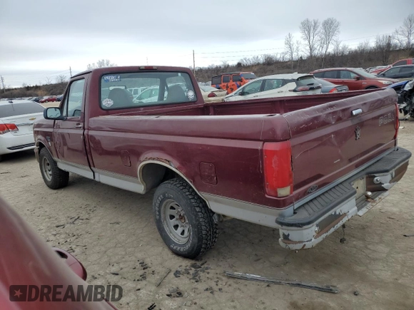 1996 Ford F-150 z VIN 1FTEF15Y9TLB37482, wystawiony jako Copart lot #42440625 z przebiegiem 125 576 mil mil oraz Czysty tytuł • Clean title. Historia ofert i sprzedaży dostępna na DreamBid. Obrazek 2.