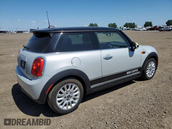 2015 MINI Hardtop with VIN WMWXM5C51F3A04184, listed as a Copart auction lot 63742035 with 150,029 mi miles and Salvage title. Bid and sale history available at DreamBid. Image 3.