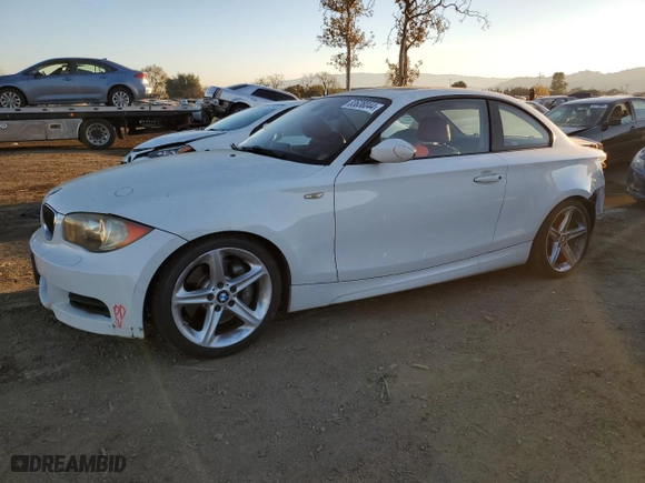 2008 BMW 1 Series 135i with VIN WBAUC73558VF24848, listed as a Copart auction lot 83638044 with 155,887 mi miles and Salvage Title. Bid and sale history available at carsss.com. Image 1.