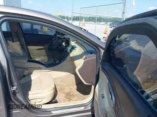 2010 Buick LaCrosse CXS with VIN 1G4GE5EV5AF188543, listed as a IAAI auction lot 42620535 with 256,502 mi miles and . Bid and sale history available at DreamBid. Image 5.