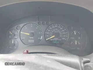 2001 Oldsmobile Bravada z VIN 1GHDT13W512122383, wystawiony jako IAAI lot #41624026 z przebiegiem 176 973 mil mil oraz . Historia ofert i sprzedaży dostępna na DreamBid. Obrazek 7.