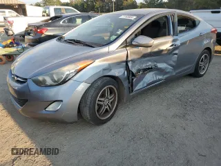 2013 Hyundai Elantra GLS z VIN KMHDH4AE5DU633082, wystawiony jako Copart lot #71165884 z przebiegiem 201 705 mil mil oraz Szkoda całkowita • Salvage title. Historia ofert i sprzedaży dostępna na DreamBid. Obrazek 1.
