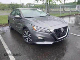 2021 Nissan Altima SV with VIN 1N4BL4DV9MN348908, listed as a IAAI auction lot 42265458 with 44,998 mi miles and . Bid and sale history available at DreamBid. Image 1.