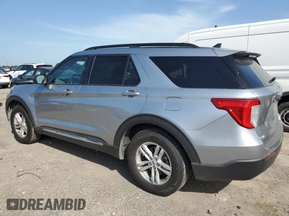 2022 Ford Explorer XLT with VIN 1FMSK7DH9NGB25231, listed as a Copart auction lot 56919975 with 86,593 mi miles and Salvage title. Bid and sale history available at DreamBid. Image 2.
