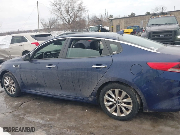 2018 Kia Optima LX with VIN 5XXGT4L37JG272807, listed as a IAAI auction lot 41689762 with 67,059 mi miles. Bid and sale history available at carsss.com. Image 14.