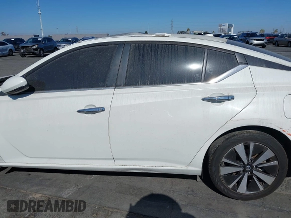 2021 Nissan Altima SV with VIN 1N4BL4DV8MN310134, listed as a IAAI auction lot 42418448 with 96,140 mi miles and . Bid and sale history available at DreamBid. Image 13.