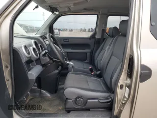 2004 Honda Element EX with VIN 5J6YH18604L013033, listed as a Copart auction lot 44820935 with 160,340 mi miles and Clean Title. Bid and sale history available at DreamBid. Image 7.