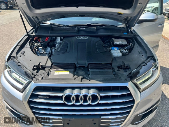 2017 Audi Q7 Premium with VIN WA1AAAF76HD02780, listed as a Copart auction lot 60900805 with 175,276 mi miles and Clean title. Bid and sale history available at DreamBid. Image 7.