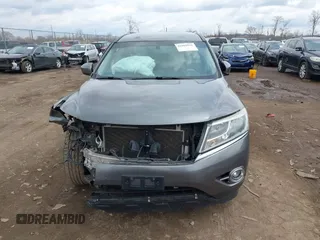 2016 Nissan Pathfinder Platinum with VIN 5N1AR2MM9GC641381, listed as a IAAI auction lot 41869911 with 166,127 mi miles. Bid and sale history available at carsss.com. Image 13.