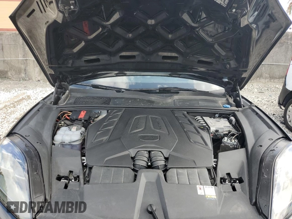2024 Porsche Cayenne S with VIN WP1AL2AY7RDA33299, listed as a Copart auction lot 60818305 with 3,599 mi miles and Non repairable. Bid and sale history available at DreamBid. Image 11.