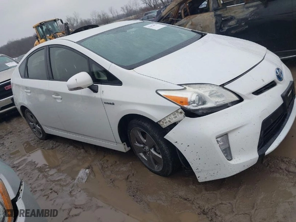 2015 Toyota Prius Four with VIN JTDKN3DU8F0426293, listed as a IAAI auction lot 41674070 with 140,152 mi miles. Bid and sale history available at carsss.com. Image 14.