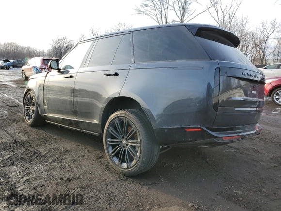 2023 Land Rover Range Rover SE z VIN SALKP9E71PA009978, wystawiony jako Copart lot #46023005 z przebiegiem 17 618 mil mil oraz Szkoda całkowita • Salvage title. Historia ofert i sprzedaży dostępna na DreamBid. Obrazek 2.