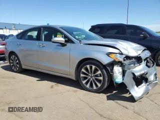 2020 Ford Fusion SE z VIN 3FA6P0T93LR179435, wystawiony jako Copart lot #56985465 z przebiegiem 43 188 mil mil oraz Szkoda całkowita • Salvage title. Historia ofert i sprzedaży dostępna na DreamBid. Obrazek 4.