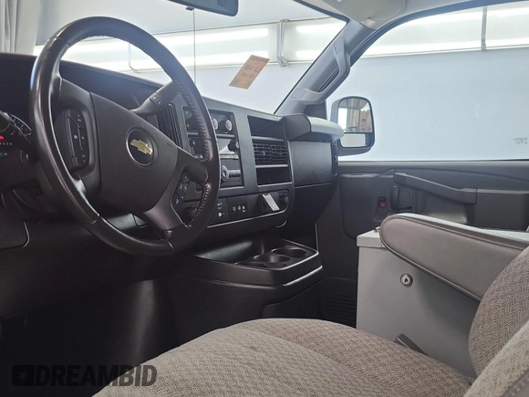2022 Chevrolet Express Cargo with VIN 1GCWGAFP2N1261356, listed as a IAAI auction lot 42670346 with 63,269 mi miles and . Bid and sale history available at DreamBid. Image 43.