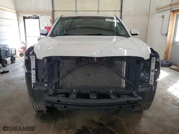 2018 GMC Yukon XL Denali with VIN 1GKS2HKJ8JR133579, listed as a Copart auction lot 52156435 with 155,672 mi miles and Salvage Title. Bid and sale history available at carsss.com. Image 5.
