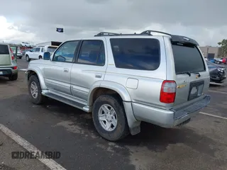 2000 Toyota 4Runner Limited with VIN JT3GN87R8Y0153390, listed as a IAAI auction lot 41795300 with 358,760 mi miles and . Bid and sale history available at DreamBid. Image 3.