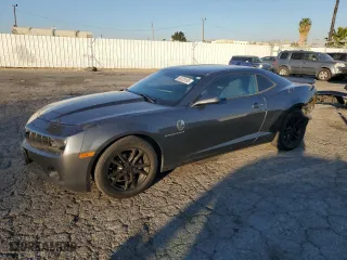 2011 Chevrolet Camaro 2LS with VIN 2G1FA1ED7B9163786, listed as a Copart auction lot 88328105 with 178,335 mi miles and Salvage Title. Bid and sale history available at carsss.com. Image 1.