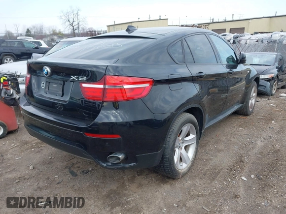 2014 BMW X6 xDrive35i z VIN 5UXFG2C56E0C45631, wystawiony jako IAAI lot #41967186 z przebiegiem 86 773 mil mil oraz . Historia ofert i sprzedaży dostępna na DreamBid. Obrazek 4.