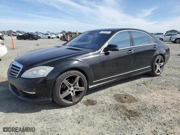 2012 Mercedes-Benz S-Class S 550 with VIN WDDNG7DBXCA422271, listed as a Copart auction lot 47026605 with 92,190 mi miles and Salvage Title. Bid and sale history available at carsss.com. Image 1.