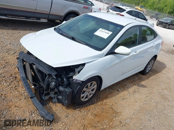 2014 Hyundai Accent GLS z VIN KMHCT4AE5EU697201, wystawiony jako IAAI lot #42157098 z przebiegiem 139 181 mil mil oraz . Historia ofert i sprzedaży dostępna na DreamBid. Obrazek 2.