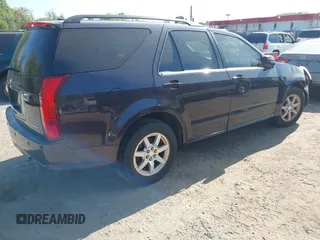 2006 Cadillac SRX z VIN 1GYEE637960139730, wystawiony jako IAAI lot #42086748 z przebiegiem 232 645 mil mil oraz . Historia ofert i sprzedaży dostępna na DreamBid. Obrazek 4.