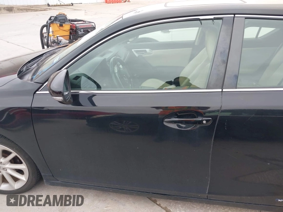 2012 Lexus CT CT 200h with VIN JTHKD5BHXC2108209, listed as a IAAI auction lot 42178089 with 202,460 mi miles and . Bid and sale history available at carsss.com. Image 14.