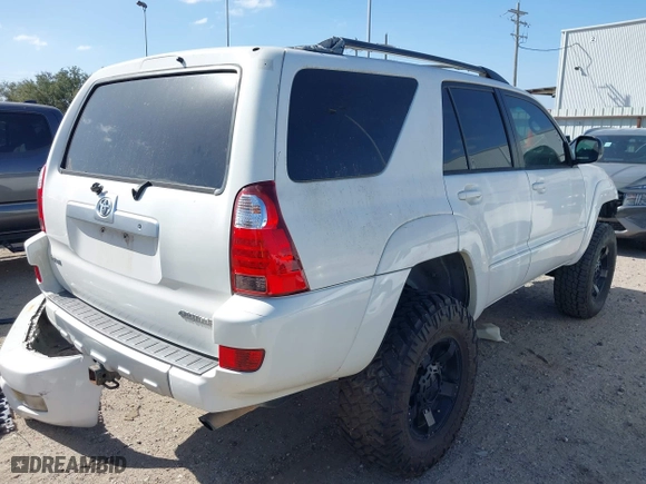 2004 Toyota 4Runner SR5 with VIN JTEZU14R048022710, listed as a IAAI auction lot 41837515 with 281,714 mi miles. Bid and sale history available at carsss.com. Image 4.