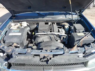 2004 Chevrolet TrailBlazer LS with VIN 1GNDT13S642345935, listed as a IAAI auction lot 41782077 with 174,938 mi miles. Bid and sale history available at carsss.com. Image 10.