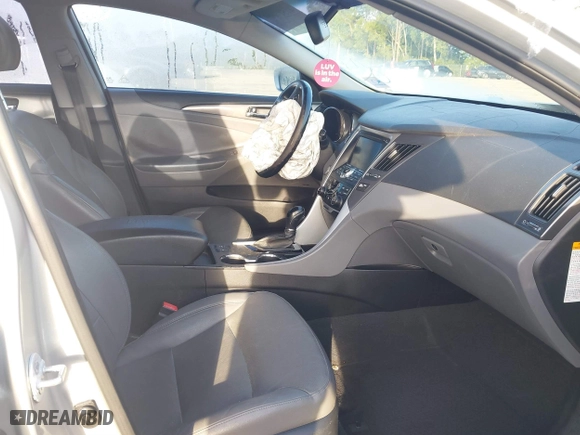 2015 Hyundai Sonata Hybrid Limited with VIN KMHEC4A44FA119321, listed as a IAAI auction lot 41517009 with 126,284 mi miles. Bid and sale history available at carsss.com. Image 5.