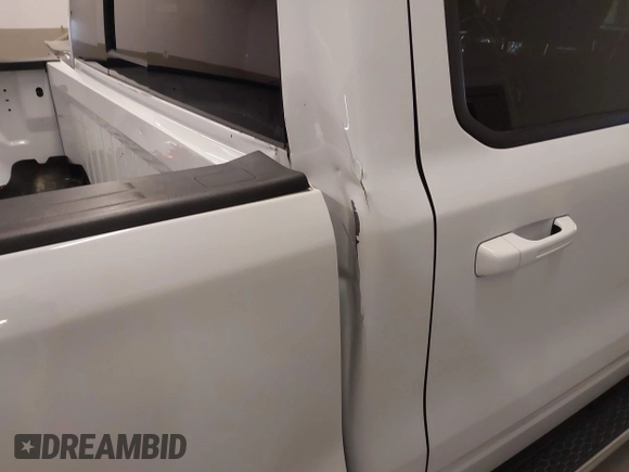 2021 Ram 1500 Laramie with VIN 1C6SRFJT6MN671456, listed as a IAAI auction lot 41087757 with 40,593 mi miles and . Bid and sale history available at DreamBid. Image 17.