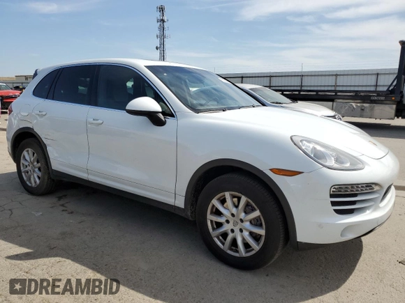 2013 Porsche Cayenne with VIN WP1AA2A2XDLA04038, listed as a Copart auction lot 52906175 with 162,411 mi miles and Salvage title. Bid and sale history available at DreamBid. Image 4.