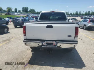 2004 Ford F-350 XL with VIN 1FTSW31P44EB59942, listed as a Copart auction lot 61504575 with 162,590 mi miles and Clean title. Bid and sale history available at DreamBid. Image 6.