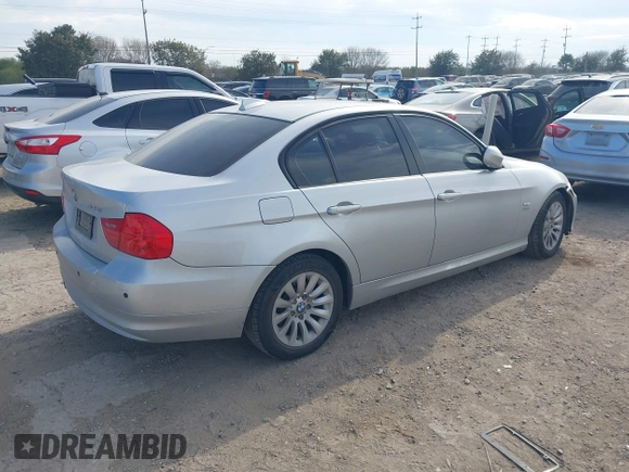 2009 BMW 3 Series 328i xDrive with VIN WBAPK73599A451991, listed as a IAAI auction lot 41349007 with 118,650 mi miles and . Bid and sale history available at DreamBid. Image 4.