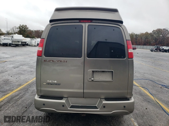 2019 Chevrolet Express Cargo z VIN 1GCWGBFG9K1233619, wystawiony jako Copart lot #78674184 z przebiegiem 102 580 mil mil oraz Szkoda całkowita • Salvage title. Historia ofert i sprzedaży dostępna na DreamBid. Obrazek 6.