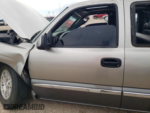 1999 GMC New Sierra 1500 SLE with VIN 2GTEC19T4X1519566, listed as a Copart auction lot 54897245 with 267,552 mi miles and Salvage Title. Bid and sale history available at carsss.com. Image 7.