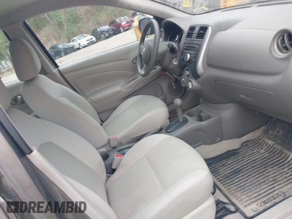 2012 Nissan Versa SV with VIN 3N1CN7AP2CL860205, listed as a IAAI auction lot 42148784 with 185,019 mi miles. Bid and sale history available at carsss.com. Image 5.