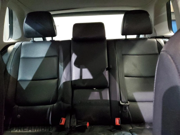 2012 Volkswagen Tiguan SE z VIN WVGBV7AX3CW079482, wystawiony jako Copart lot #47383095 z przebiegiem 144 877 mil mil oraz Szkoda całkowita • Salvage title. Historia ofert i sprzedaży dostępna na DreamBid. Obrazek 10.