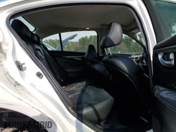2015 Infiniti Q50 Premium with VIN JN1BV7AR7FM402165, listed as a Copart auction lot 53244085 with 83,519 mi miles and Clean title. Bid and sale history available at DreamBid. Image 10.