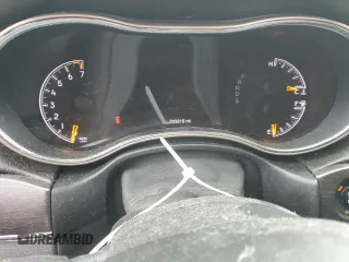 2014 Jeep Grand Cherokee Limited with VIN 1C4RJFBG9EC501136, listed as a Copart auction lot 59873595 with 203,819 mi miles and Salvage title. Bid and sale history available at DreamBid. Image 9.