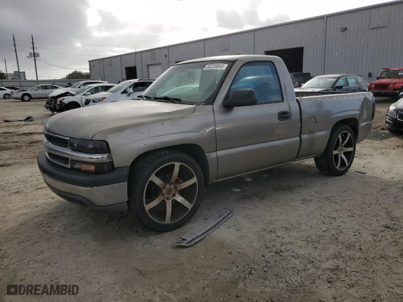 2000 Chevrolet Silverado 1500 with VIN 1GCEC14VXYZ225834, listed as a Copart auction lot 80225944 with 133,381 mi miles and Salvage Title. Bid and sale history available at carsss.com. Image 1.