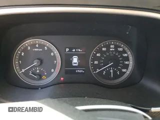 2020 Hyundai Tucson SE z VIN KM8J2CA43LU133054, wystawiony jako Copart lot #53055085 z przebiegiem 57 529 mil mil oraz Szkoda całkowita • Salvage title. Historia ofert i sprzedaży dostępna na DreamBid. Obrazek 9.
