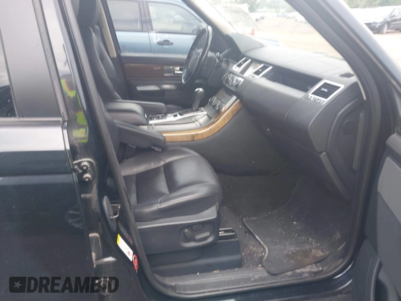 2012 Land Rover Range Rover Sport HSE z VIN SALSF2D4XCA731056, wystawiony jako IAAI lot #42798977 z przebiegiem 171 821 mil mil oraz . Historia ofert i sprzedaży dostępna na DreamBid. Obrazek 5.